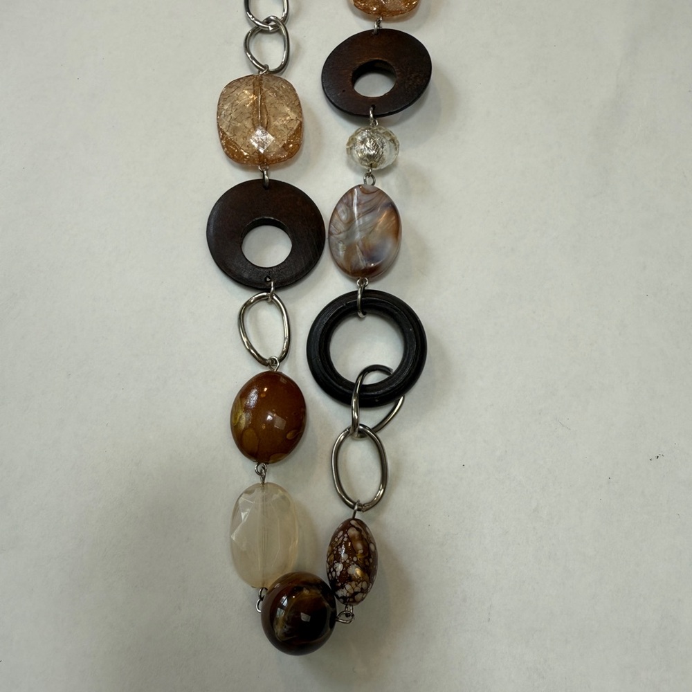 Multi-Color Necklace - Picture 3 of 5